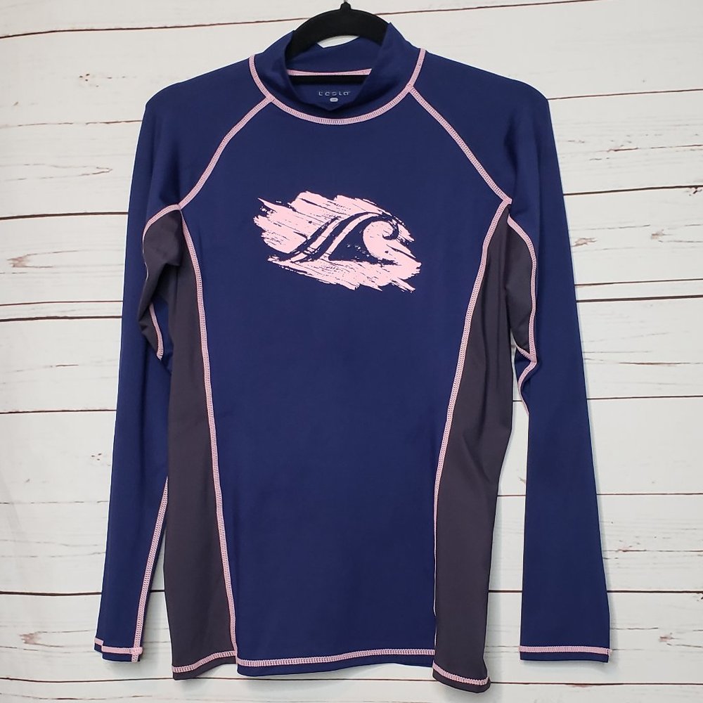 Tesla Rashguard Athletic Top